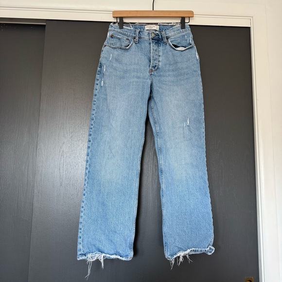 Abercrombie & Fitch Denim - Abercrombie 90s Baggy Low Rise Curve Love sz 27/4 SHORT